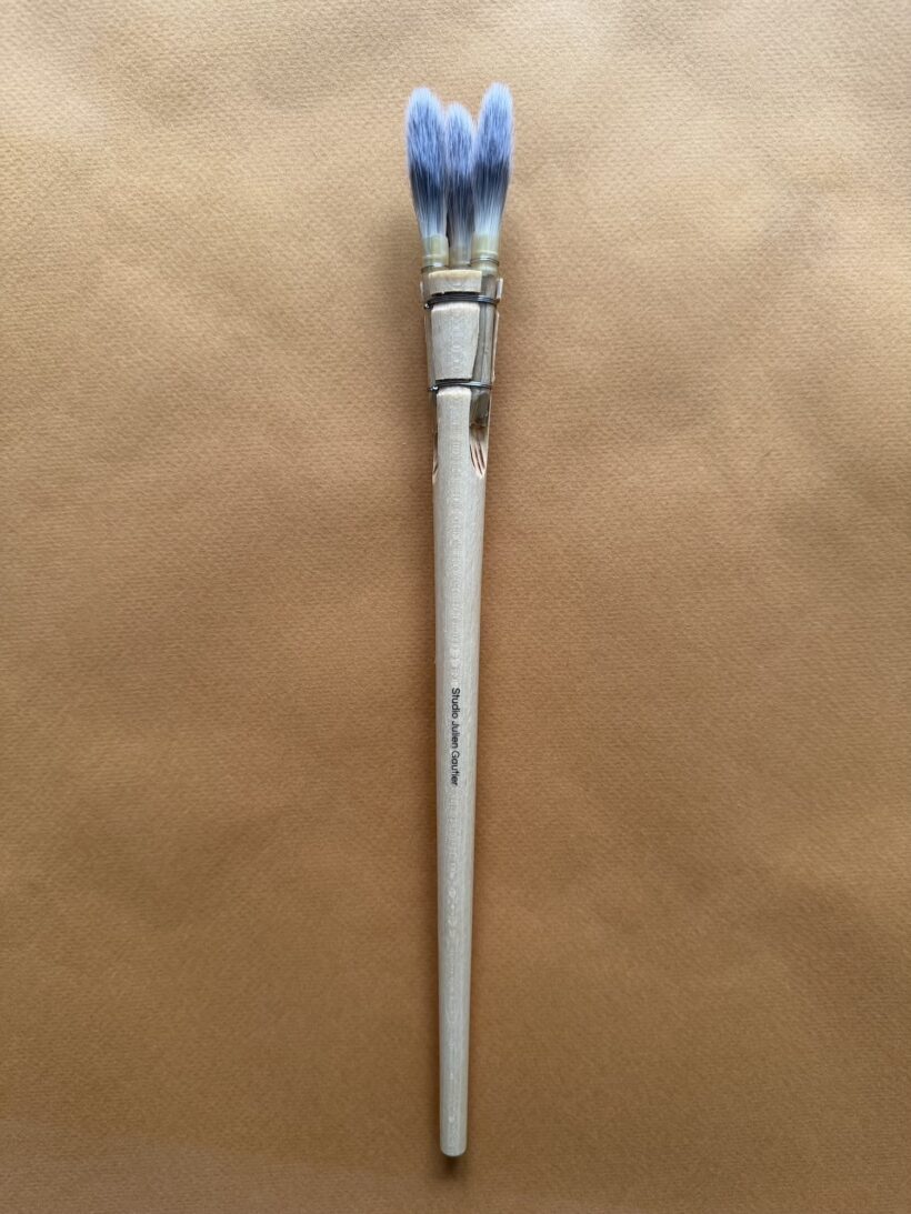 Pinceau-trois-meches-bout-pointu-numero-1-fibres-synthetiques